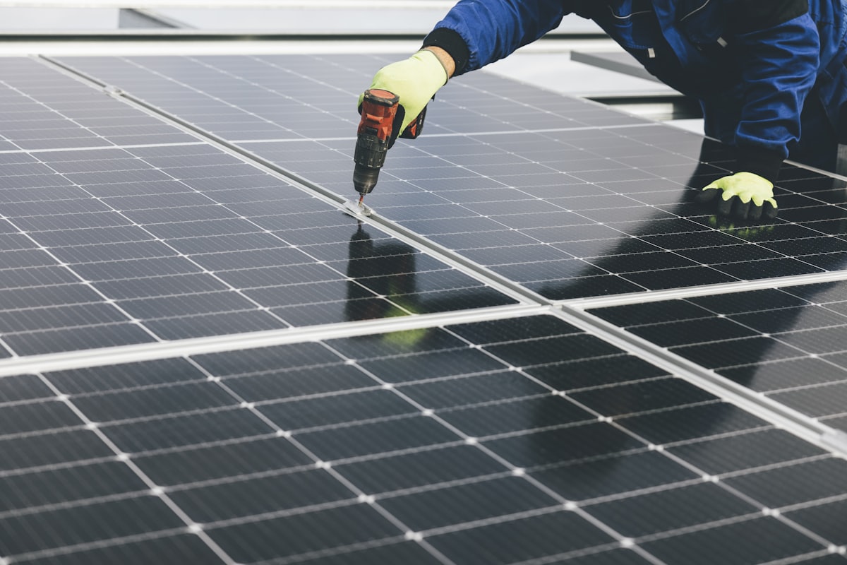 Pose de panneaux solaires photovoltaïques